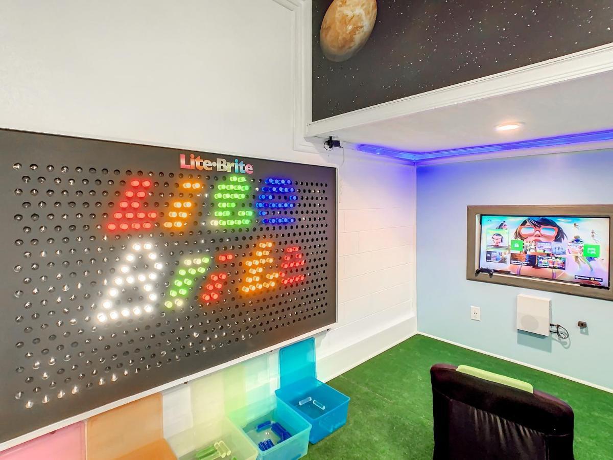 7 Bdr Family Themed Home With Mario Games Room And Free Pool Heat Orlando Zewnętrze zdjęcie